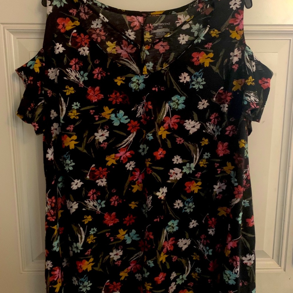 Lane Bryant top, cold shoulder, black/print 22/24